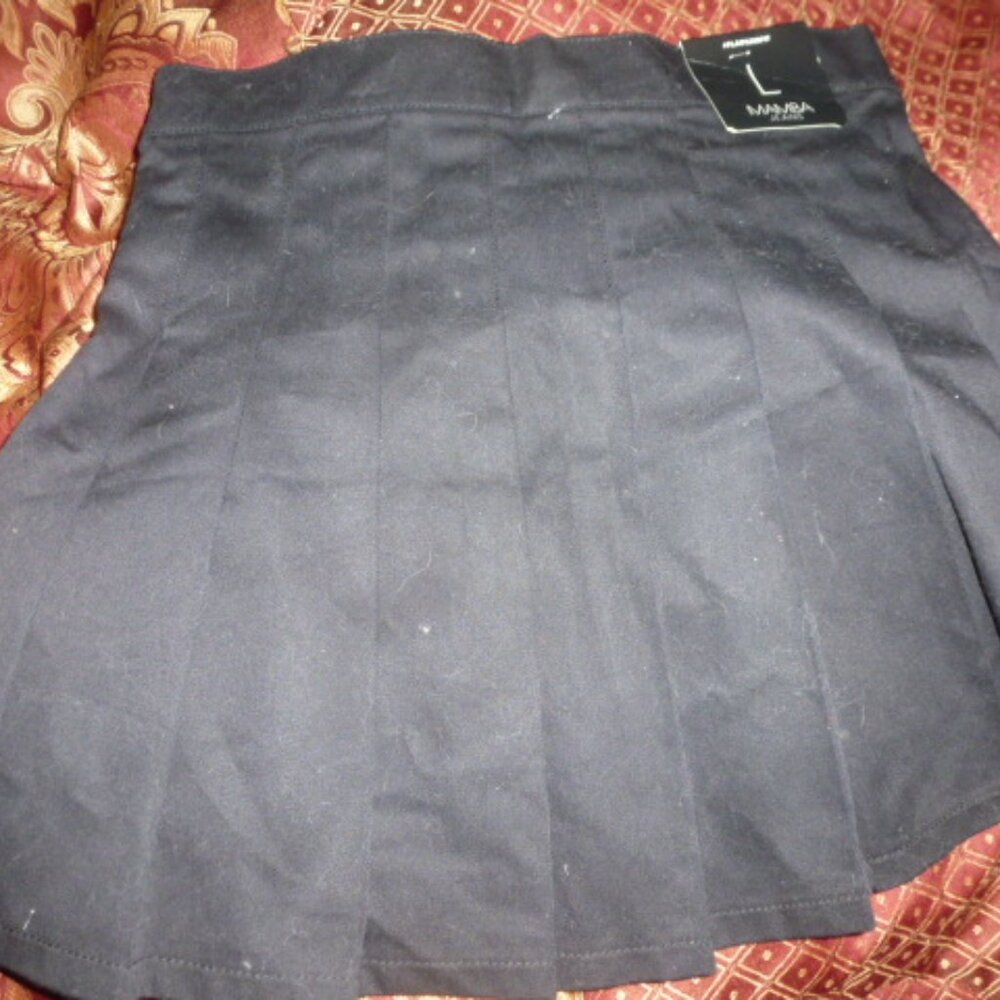 🖤 Mamba Jeans Black Pleated Skirt | Women’s Large | NWT